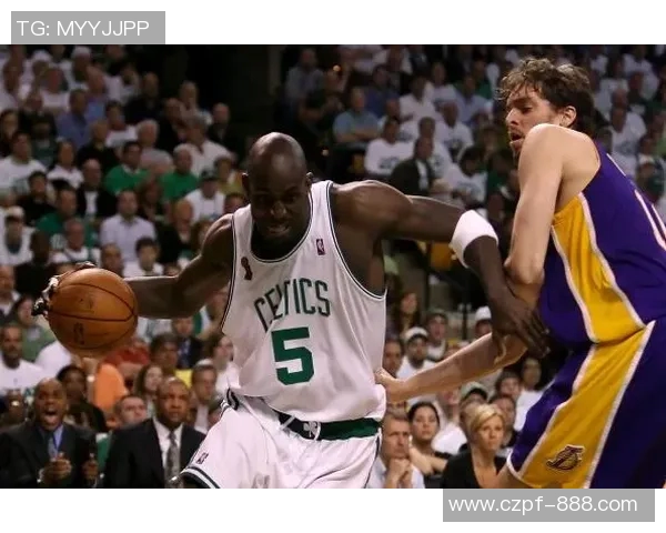 中国男篮对决加拿大男篮直播全程回顾与精彩瞬间分析