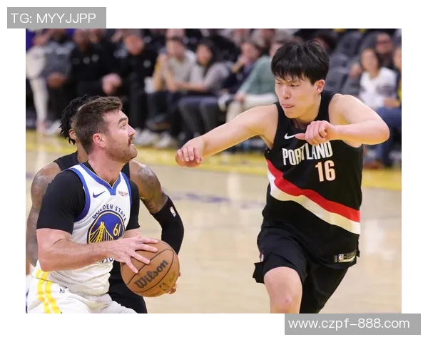 勇士与开拓者激战四月之夜NBA季后赛精彩对决回顾